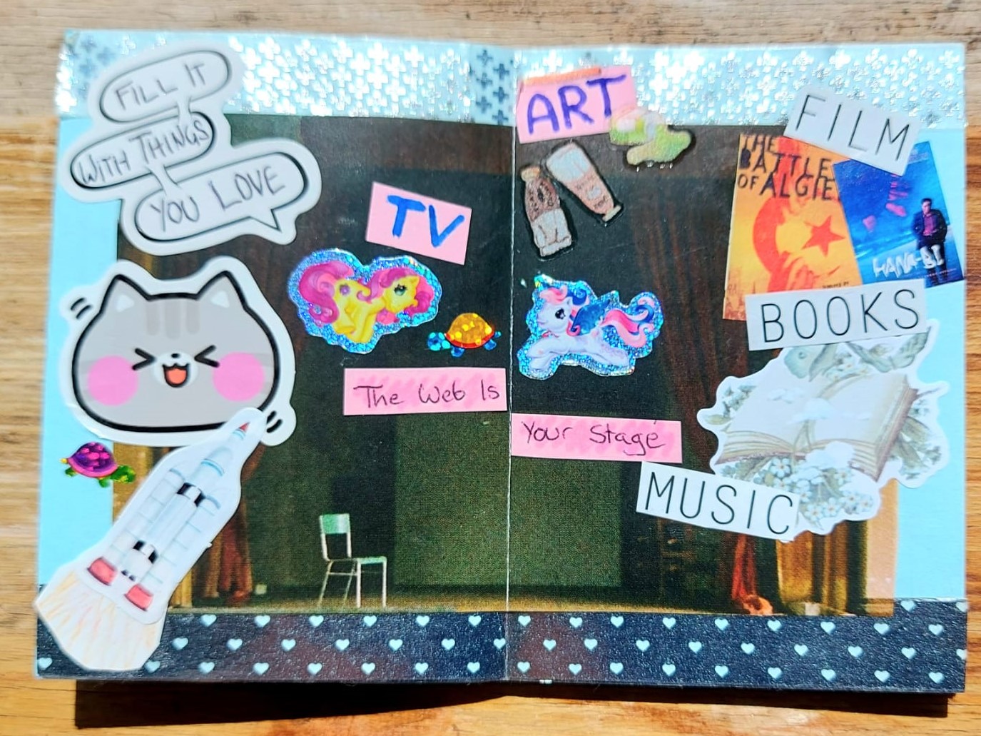 a two page spread of a mini zine about making a neocities site. It reads 'fill it with things you love' and 'the web is your stage'